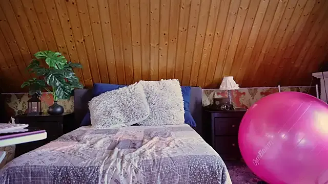 TessaWinter from StripChat