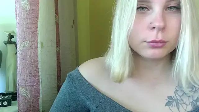 Thalia__Star from StripChat is Freechat