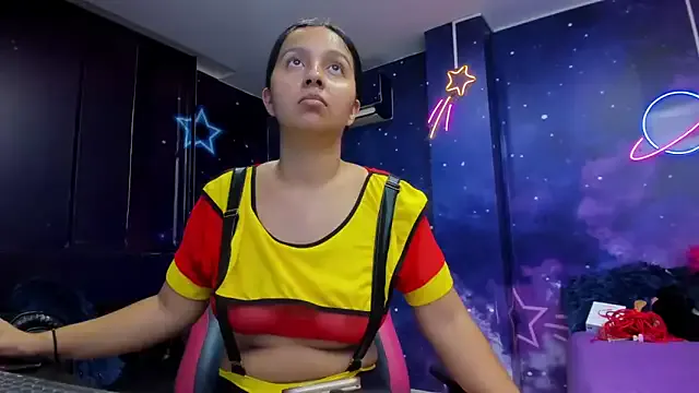 Thaliaa_Bdsm from StripChat is Freechat