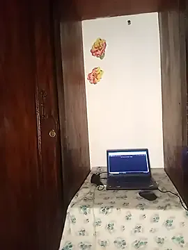 The-Peach-Flexer from StripChat is Freechat