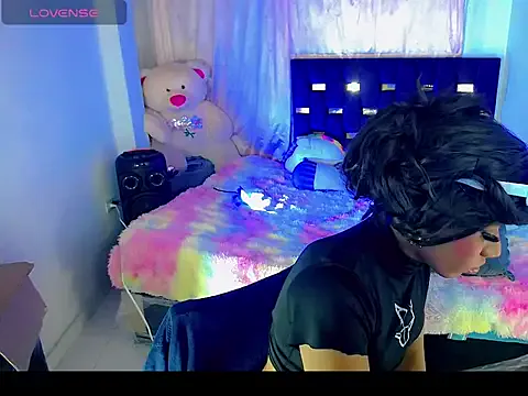 Girls: try live performances with matured performers, from dancing to quirks, in a variety of beautiful sex cams.