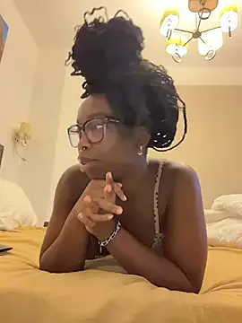 thejaderavixen from StripChat is Freechat