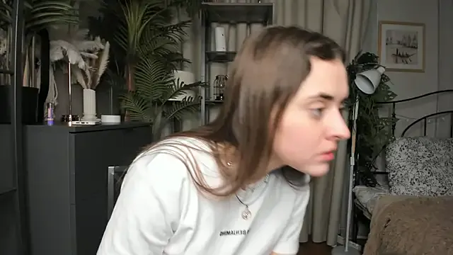 ThelmaJusto from StripChat is Freechat