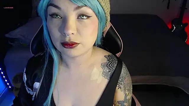 Theprojectsaraa from StripChat is Freechat