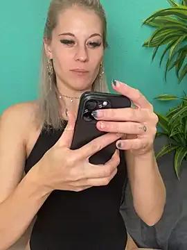 TheRealJessyLey from StripChat is Freechat