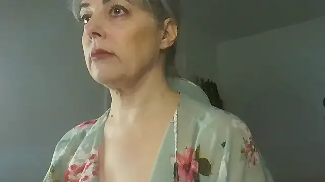 TheRealSeska from StripChat is Freechat