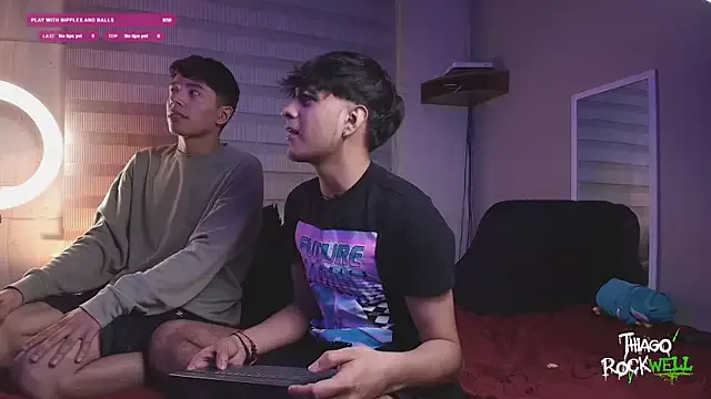 Girls: try live performances with matured performers, from dancing to quirks, in a variety of beautiful sex cams.