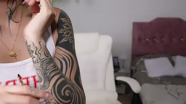 Girls: try live performances with matured performers, from dancing to quirks, in a variety of beautiful sex cams.