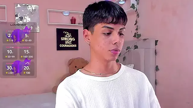 Girls: try live performances with matured performers, from dancing to quirks, in a variety of beautiful sex cams.