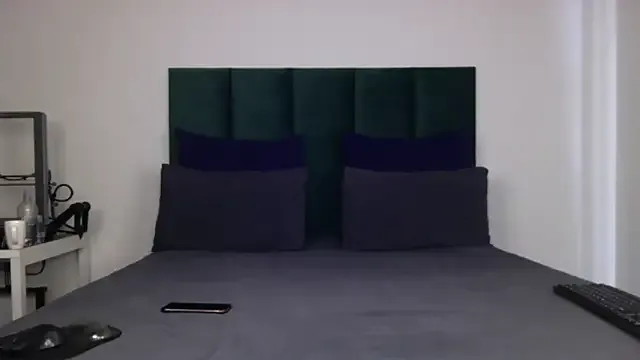 THROATGOATxo from StripChat is Freechat