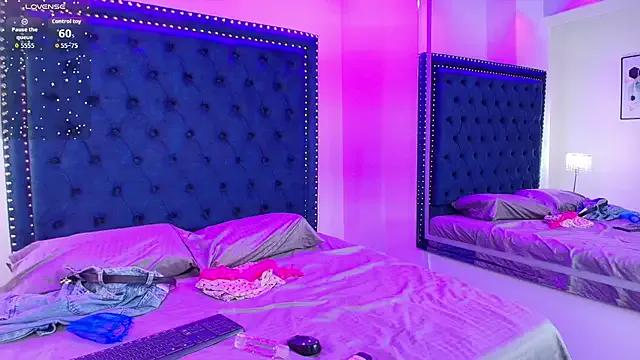Tifanny_dreamss from StripChat is Freechat