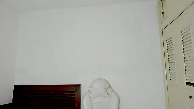 tifanymonroe from StripChat is Freechat