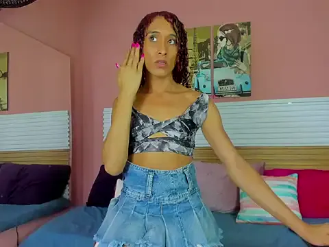 Tiffannydoll99 from StripChat is Freechat