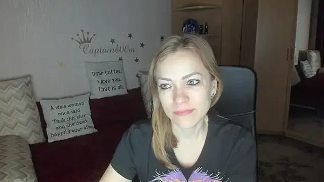 Tiffany_Bates from StripChat
