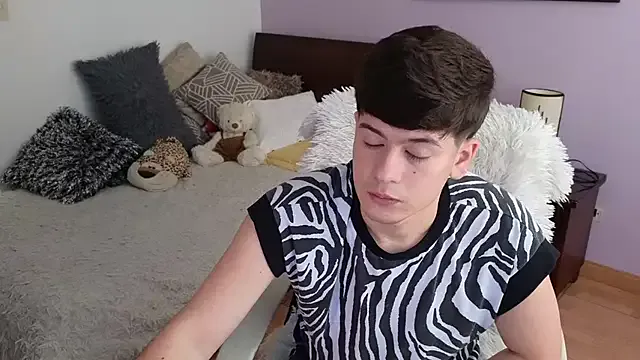 Tightncuteass from StripChat