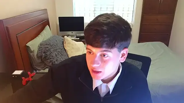 Tightncuteass from StripChat