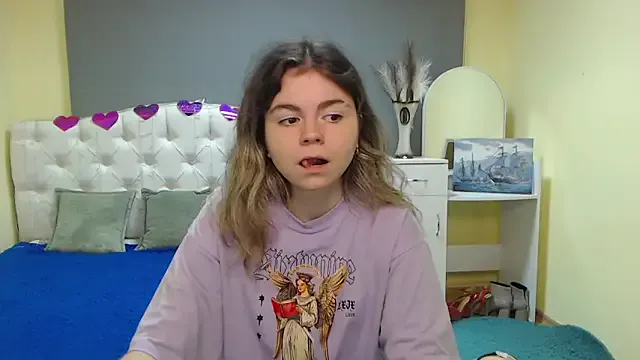 TinaRedly from StripChat