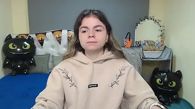 TinaRedly from StripChat