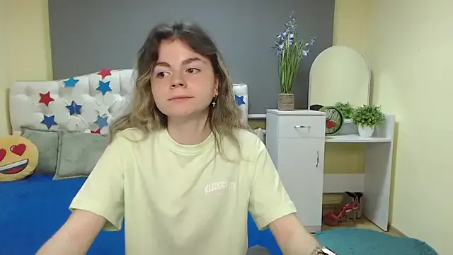 TinaRedly from StripChat