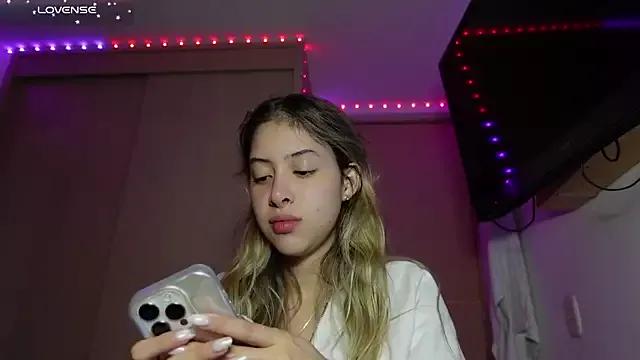 Girls: try live performances with matured performers, from dancing to quirks, in a variety of beautiful sex cams.