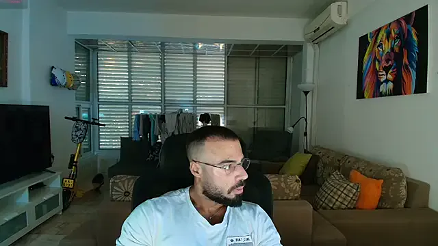 Todd_dantes from StripChat is Freechat