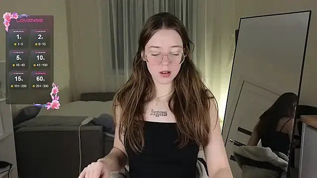 Girls: try live performances with matured performers, from dancing to quirks, in a variety of beautiful sex cams.