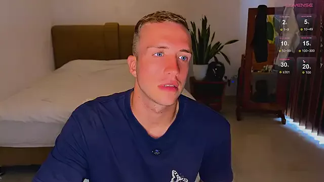 Tommy_cumfinger from StripChat