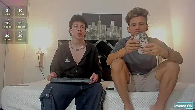 Girls: try live performances with matured performers, from dancing to quirks, in a variety of beautiful sex cams.