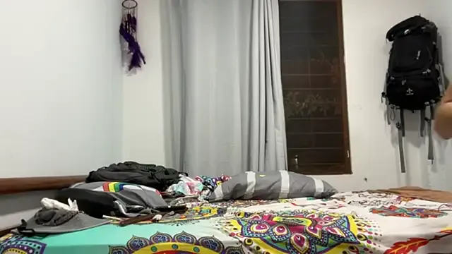 Traviesa06 from StripChat is Freechat