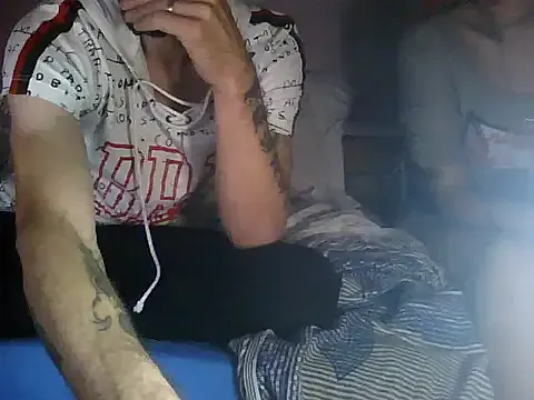 traviesa_peliroja from StripChat is Freechat