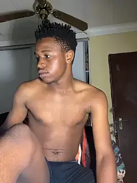 TriggaStar from StripChat is Freechat