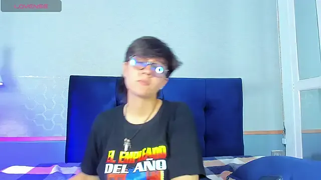 Tsuki_Maru from StripChat is Freechat