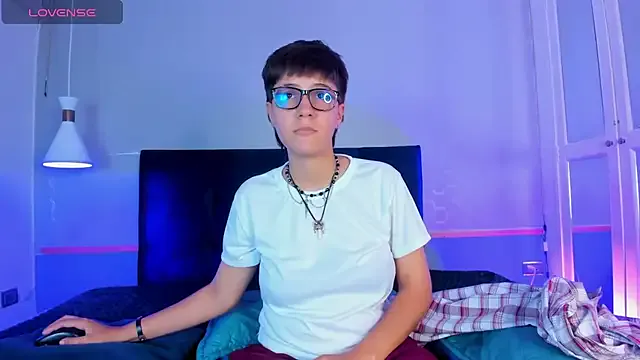 Tsuki_Maru from StripChat is Freechat