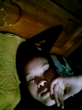 Tuelam_xx from StripChat is Freechat