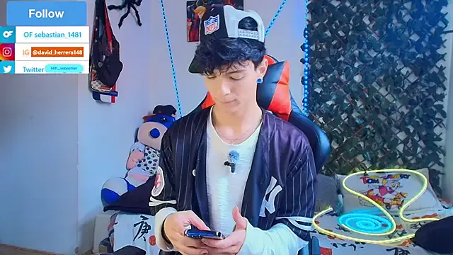 Girls: try live performances with matured performers, from dancing to quirks, in a variety of beautiful sex cams.