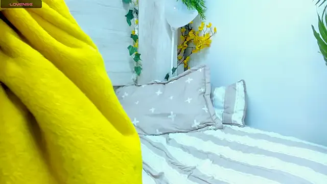 Twinkk_Guy from StripChat is Freechat