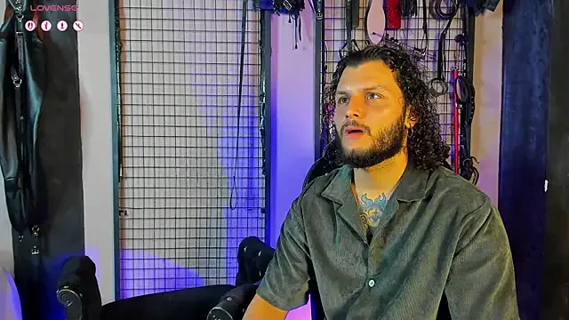 Twisted_Fantasy from StripChat