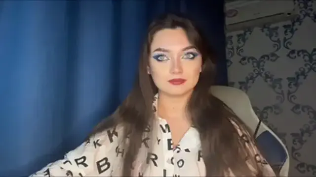 TwotyBright from StripChat is Freechat