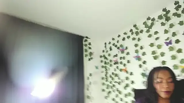 Tyra_Fox01 from StripChat is Freechat