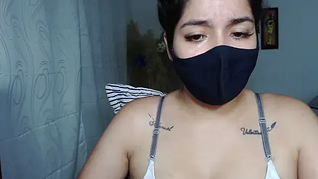 Umarany from StripChat