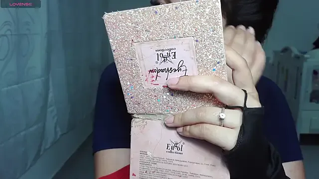 Umarany from StripChat