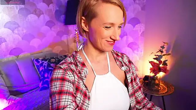 UmaTruewoman from StripChat