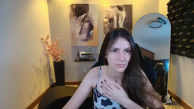 Upssnowy from StripChat