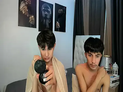 Urloverhardcock from StripChat is Freechat