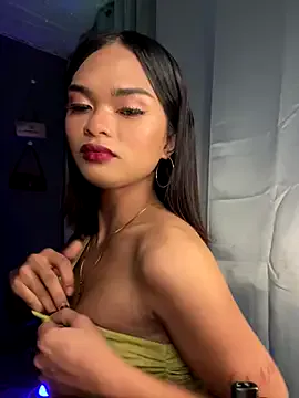 ursweet_lexi from StripChat is Freechat