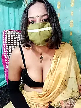 V_HOT_CUTE from StripChat is Freechat