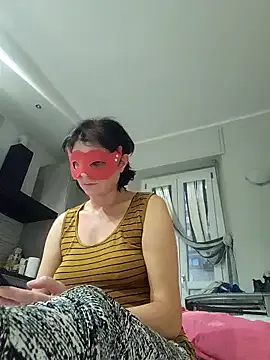 Girls: try live performances with matured performers, from dancing to quirks, in a variety of beautiful sex cams.