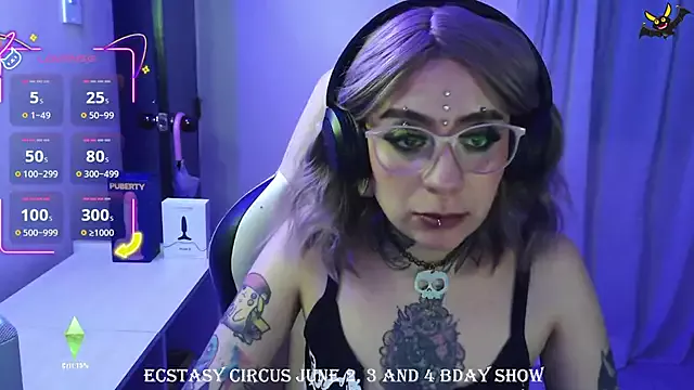 Girls: try live performances with matured performers, from dancing to quirks, in a variety of beautiful sex cams.