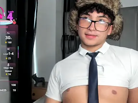 Girls: try live performances with matured performers, from dancing to quirks, in a variety of beautiful sex cams.