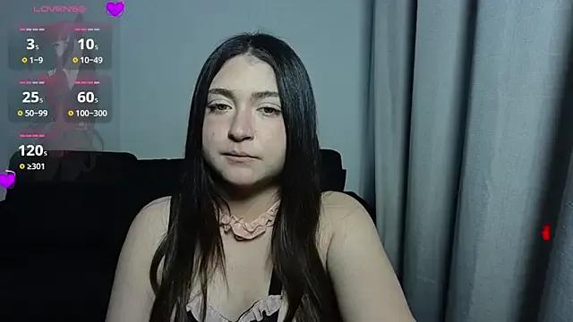 valentinauwu from StripChat is Freechat